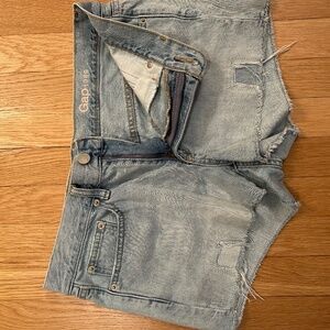 Gap shorts